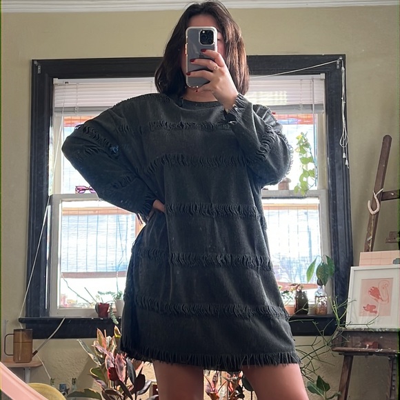 Zara - Shredded Grey Dress Tunic - Picture 2 of 7